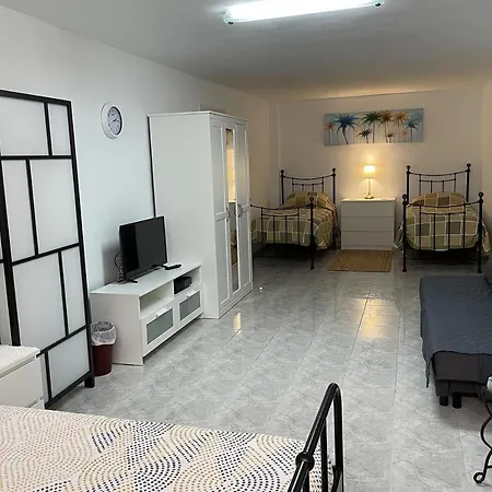 Salida Del Sol נרחה